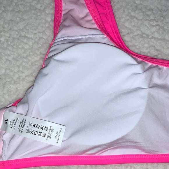 HALARA - NWT Solid U Neck Bikini Top in Neon Pink (Size XL) - Picture 7 of 11